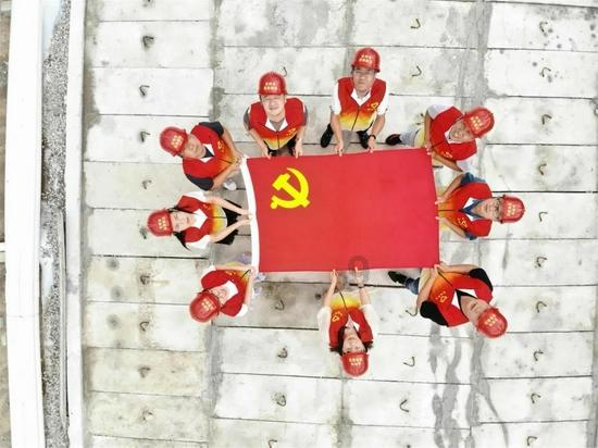【券商聚焦】第一上海升新东方(09901)目标价至83.7港元 指其为转型最成功公司 长期看好发展前景